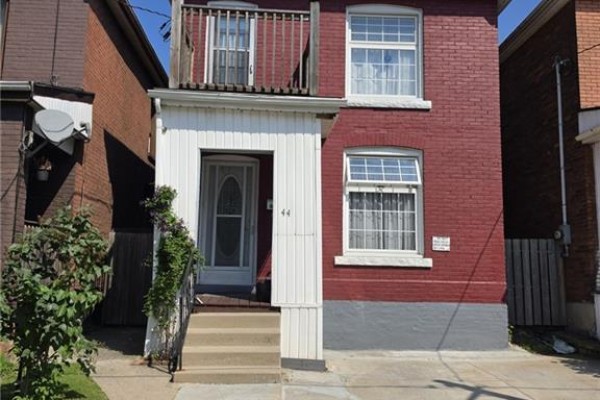 44 Arthur Avenue N, Hamilton, ON, photo 2