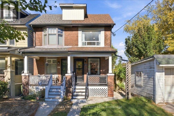 Laundry room - 44 Baltic Avenue, Toronto, ON M4J1S2 Photo 2