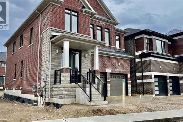 44 Blackburn Street, Cambridge, ON, photo 2