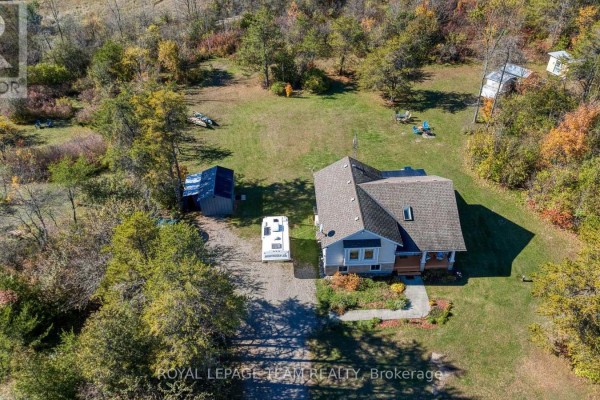 Pantry - 44 Blanchard Hill Road, Rideau Lakes, ON K0G1L0 Photo 2