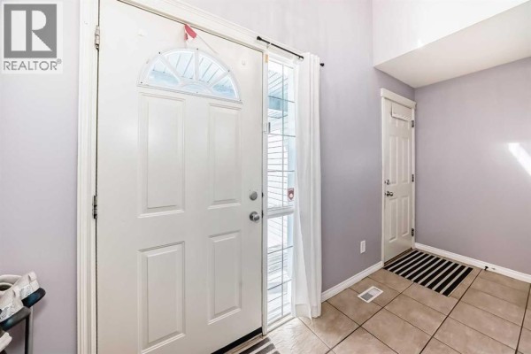 Bedroom - 44 Canoe Square Sw, Airdrie, AB T4B2N5 Photo 4