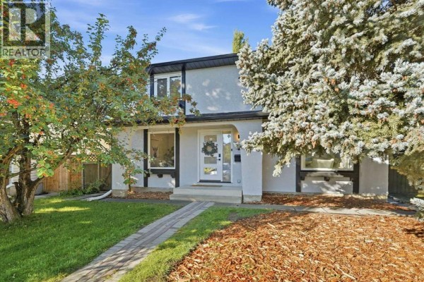 44 Cedarwood Bay Sw, Calgary