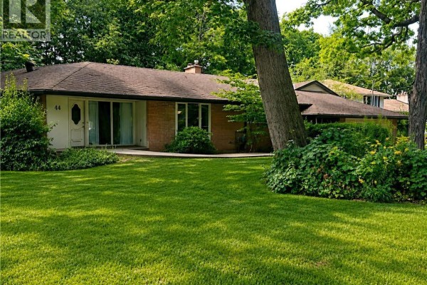 44 Colquhoun Crescent, Hamilton, ON, photo 3