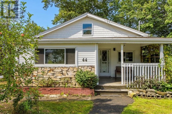 44 Courtney Road, Dartmouth