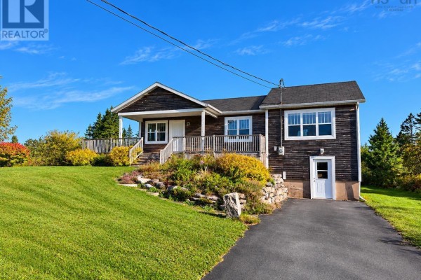 Living room - 44 Eagle Head Wharf Road, Eagle Head, NS B0J1H0 Photo 2