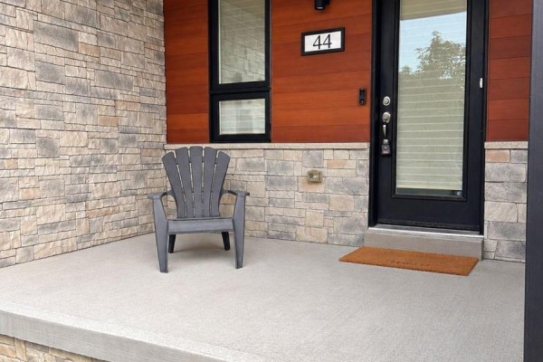 44 Eberhardt Drive, Wasaga Beach, ON, photo 2