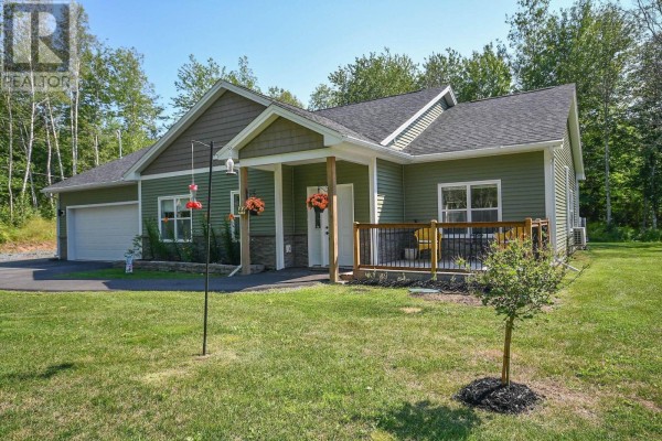44 Fairway Avenue, Shubenacadie East, NS, photo 2