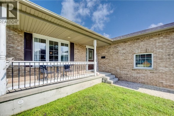 Family room - 44 Geddes Street W, Clifford, ON N0G1M0 Photo 4
