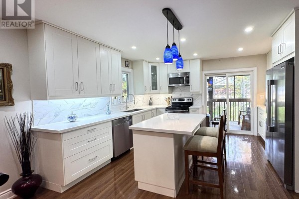 Laundry room - 44 Iris Drive, Wasaga Beach, ON L9Z2A5 Photo 5