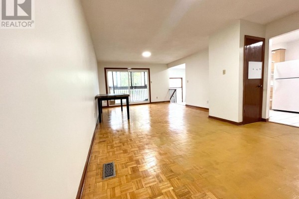 Living room - 44 Lady Churchill Court, Toronto, ON M1V2J6 Photo 5