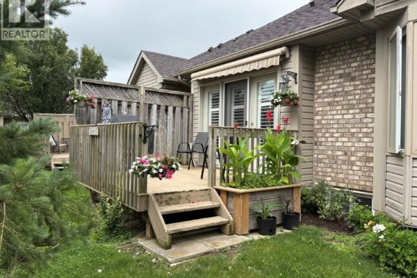 44 Livingston Boulevard Unit# 11, Baden, ON, photo 3