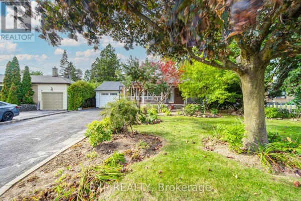 Kitchen - 44 Mill Street, Ajax, ON L1S6K5 Photo 3