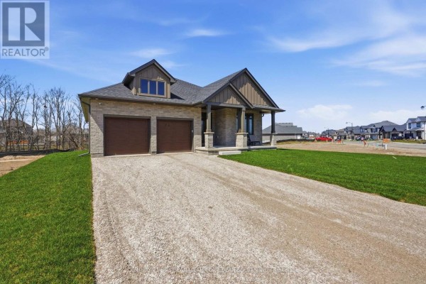 44 Muirfield Drive, St  Thomas, ON, photo 2