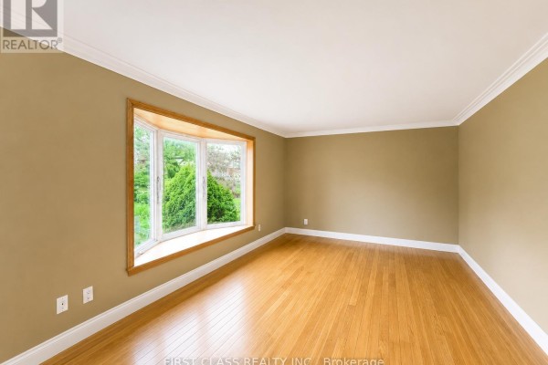 44 Scotia Avenue, Toronto, ON, photo 3