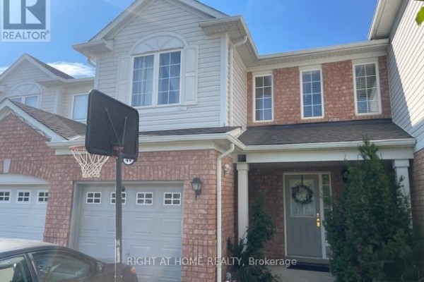 44 Senior Crescent, Cambridge, ON, photo 2