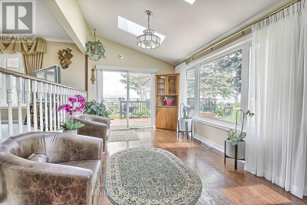 44 Shirlea Boulevard, Georgina, ON L4P1K9 Photo 4