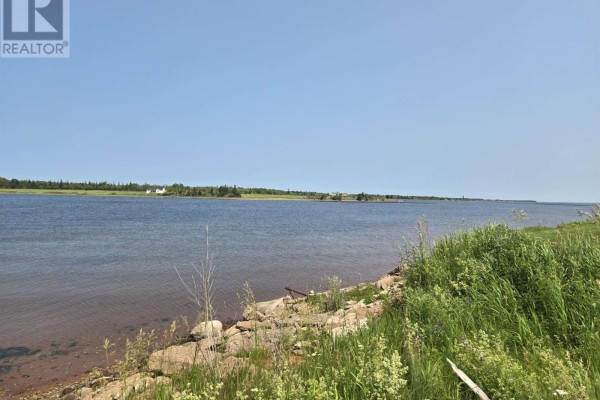 Bath (# pieces 1-6) - 44 Summer Village Road, Ellerslie Bideford, PE C0B1J0 Photo 5