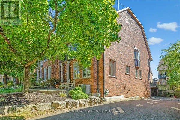 44 Sunvale Place, Hamilton, ON, photo 2