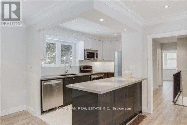 44 Tremont Crescent, Toronto, ON, photo 3