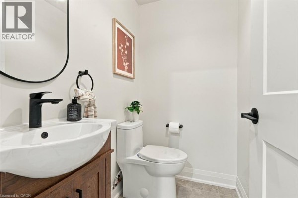 2pc Bathroom - 44 Viewcrest Circle, Etobicoke, ON M9W7G6 Photo 4