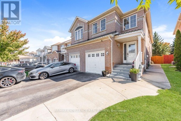 44 Weather Vane Lane Nw, Brampton, ON L6X4R5 Photo 3