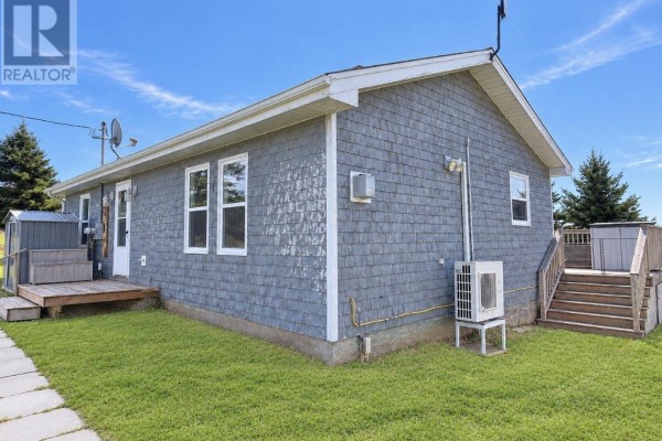 Bedroom - 44 Wharf Road, Long River, PE C0B1M0 Photo 3
