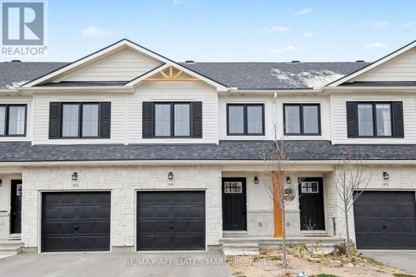 44 Whitcomb Crescent, Smiths Falls, ON, photo 2