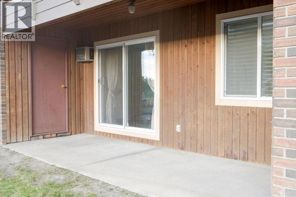Bedroom - 44 Whiteshield Crescent S Unit# 301, Kamloops, BC V2E2J1 Photo 2