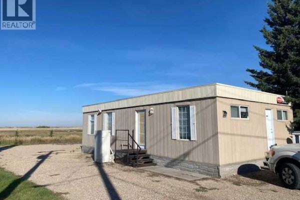 440 1 Avenue, Irricana, AB T0M1B0 Photo 2