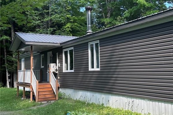 Bedroom - 440 Sharkey Road, Jacksontown, NB E7M5N5 Photo 3