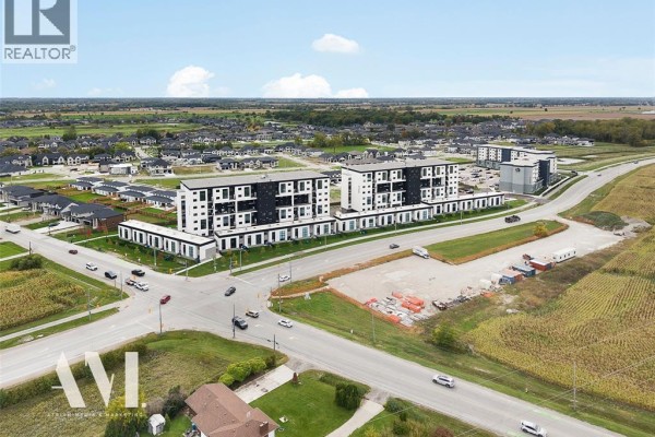 5pc Ensuite bath - 4400 Laurier Parkway Unit# 533, Lasalle, ON N9H0P9 Photo 2