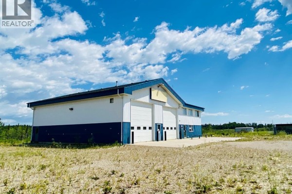 4402 53 Avenue, Rocky Mountain House, AB T4T1V4 Photo 4