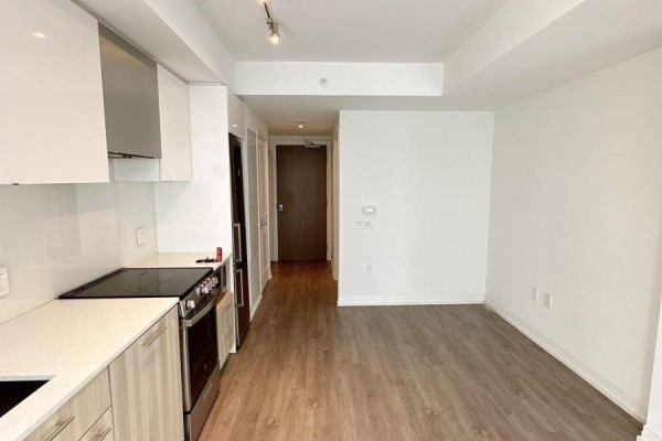 4404 - 251 Jarvis Street, Toronto, ON M5B0C3 Photo 2