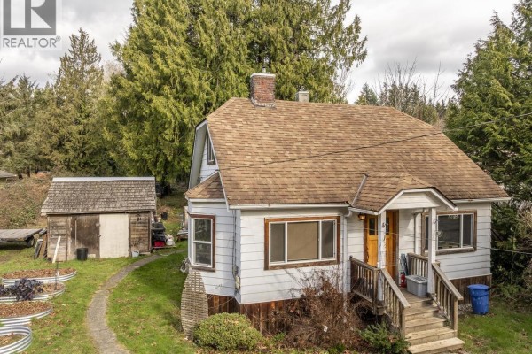 4404 Sunshine Coast Highway, Sechelt, BC V7Z0B1 Photo 2