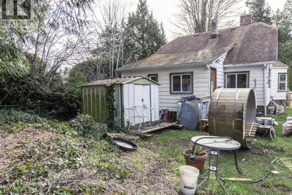 4404 Sunshine Coast Highway, Sechelt, BC V7Z0B1 Photo 5