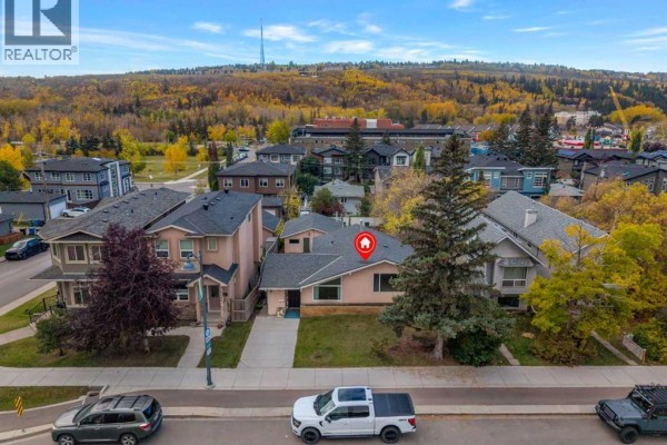 Kitchen - 4407 Bowness Road Nw, Calgary, AB T3B0A7 Photo 3