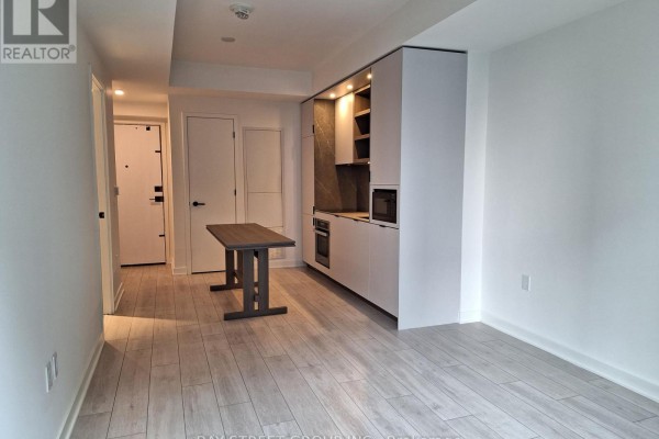 Living room - 4408 - 55 Charles Street E, Toronto, ON M4Y0J1 Photo 2