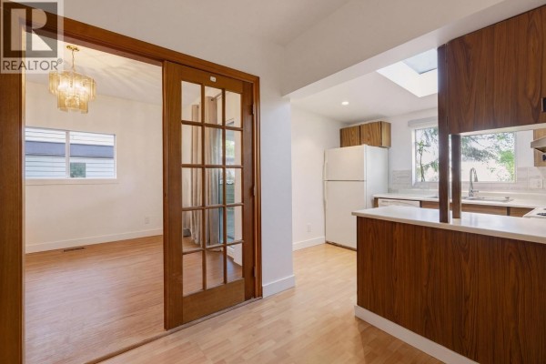 441 E 28th Avenue, Vancouver, BC V5V2N2 Photo 5