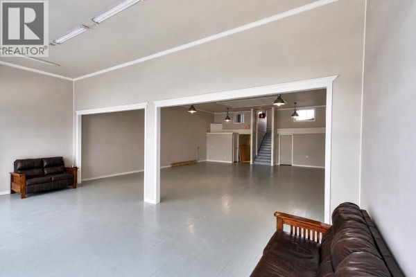 441 Main Street, Penticton, BC V2A5C5 Photo 3