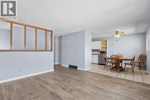 Recreation room - 441 Opal Drive, Logan Lake, BC V0K1W0 Photo 3
