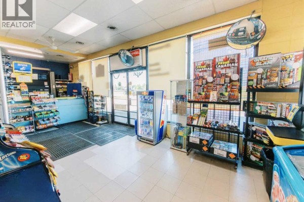 4411 59 Street, Stettler, AB T4K1J1 Photo 5