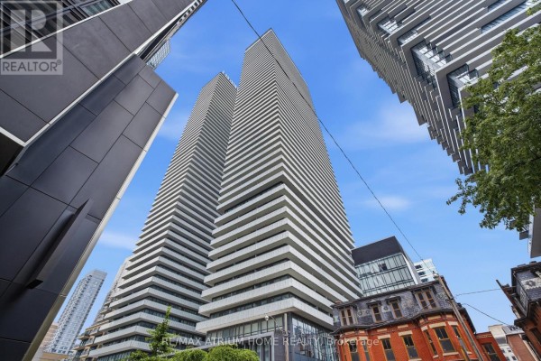 4413 - 50 Charles Street E, Toronto, ON, photo 3