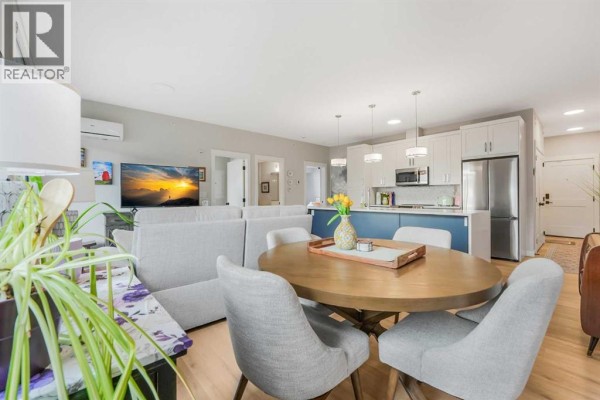 Dining room - 4414, 200 Seton Circle Se, Calgary, AB T3M3P7 Photo 4