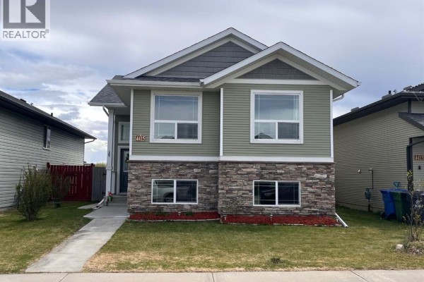 4415 54 Street, Rocky Mountain House, AB, photo 2