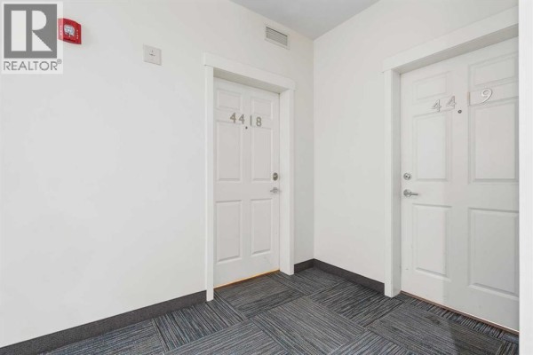Living room - 4418, 99 Copperstone Park Se, Calgary, AB T2Z5C9 Photo 3