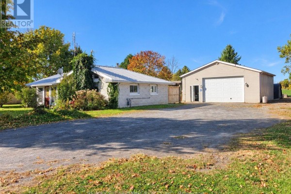 Kitchen - 4418 Tufford Road, Lincoln, ON L3J1L6 Photo 2