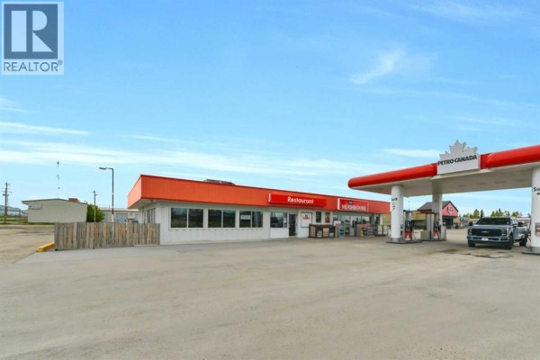 4419 45 Street, Rocky Mountain House, AB, photo 2