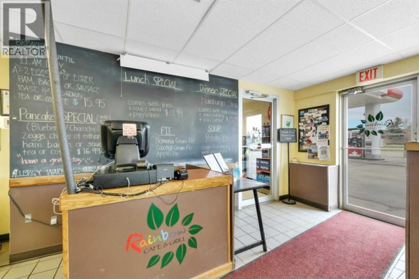 4419 45 Street, Rocky Mountain House, AB, photo 3
