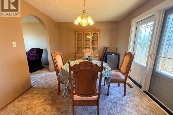 Kitchen/Dining room - 4419 Centre Street, Cadillac, SK S0N0K0 Photo 5