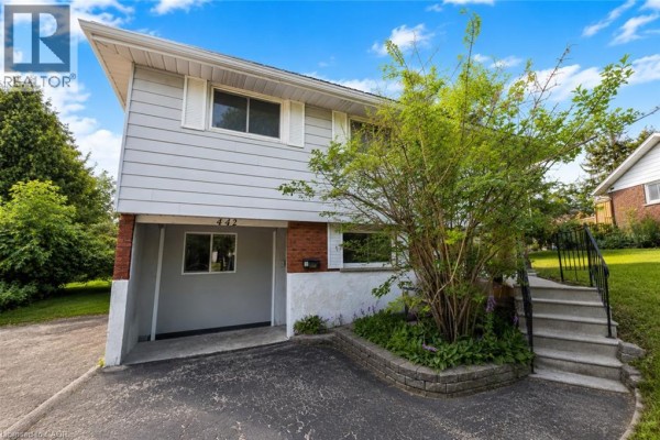 442 Blythwood Place Unit# B, Waterloo, ON, photo 2